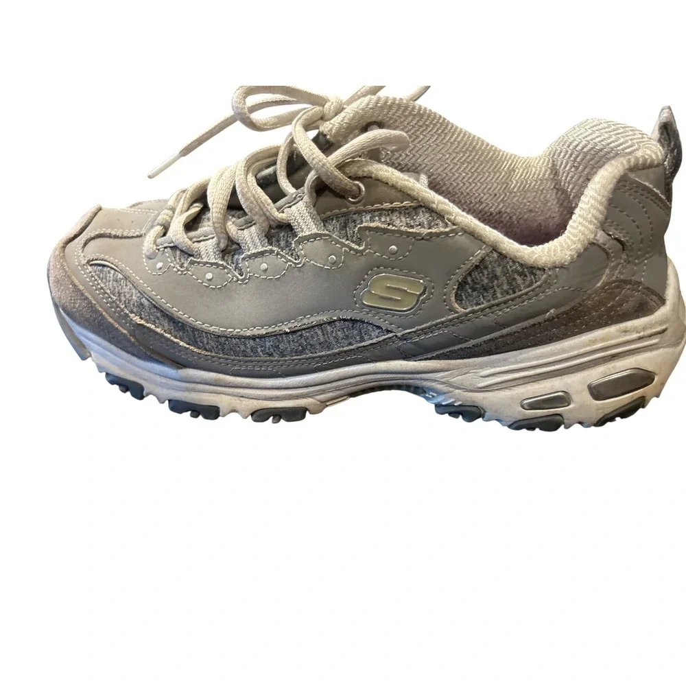 Skechers Women's Gray Sneakers Athletic Walking‎ Shoes Size 8.5